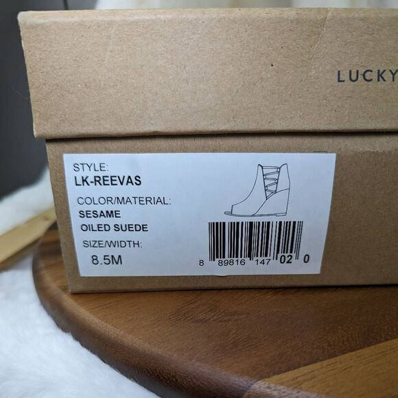 Lucky Brand LK-Reevas Side Cutout Peep Toe Wedge Boots Sesame Oiled Suede 8.5 - Picture 13 of 13